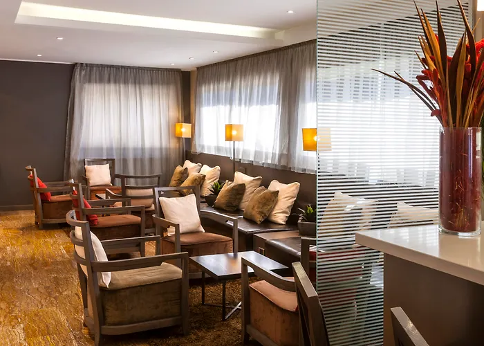 Living Milano 4*