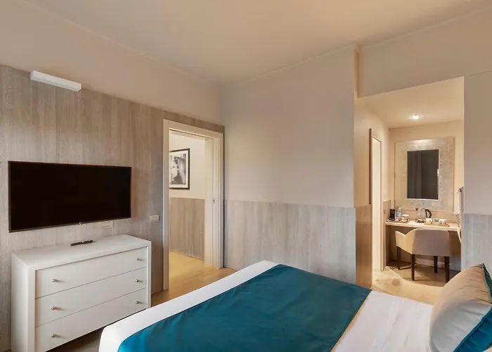 Living Milano 4*