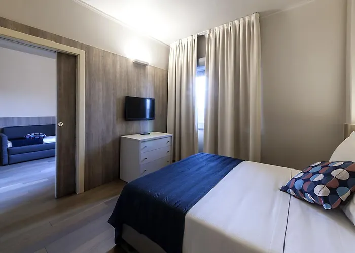 Hotel Living Milano 4*