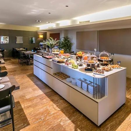 Hotel Living Milano 4*