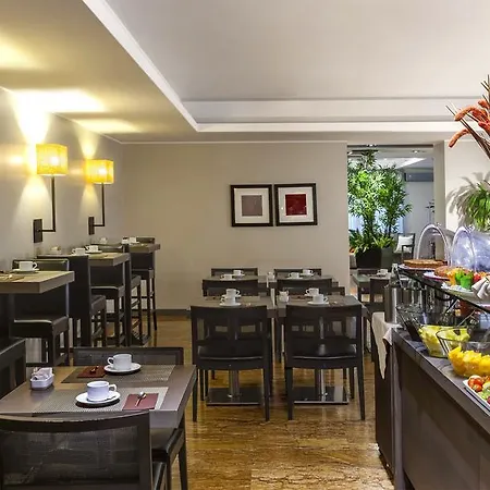 Living Milano 4* Cornaredo