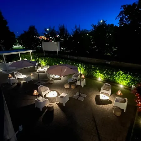 Living Milano 4* Cornaredo