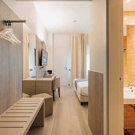 Living Milano 4* Cornaredo