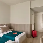 Living Milano Szálloda 4*
