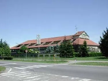 Living Milano Hotel 4*