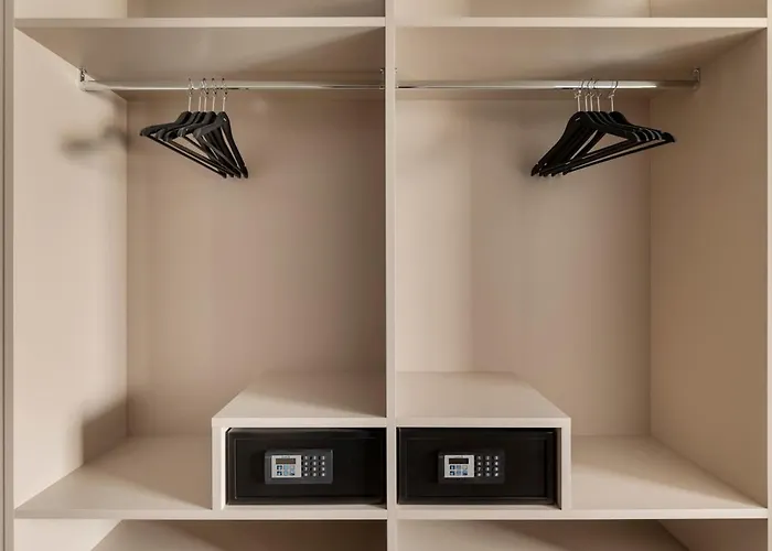 Living Milano 4* Cornaredo